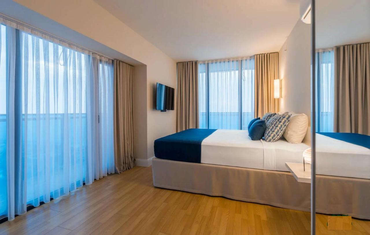 Orbi City Suite Sea View In Batumi Aparthotel Екстер'єр фото