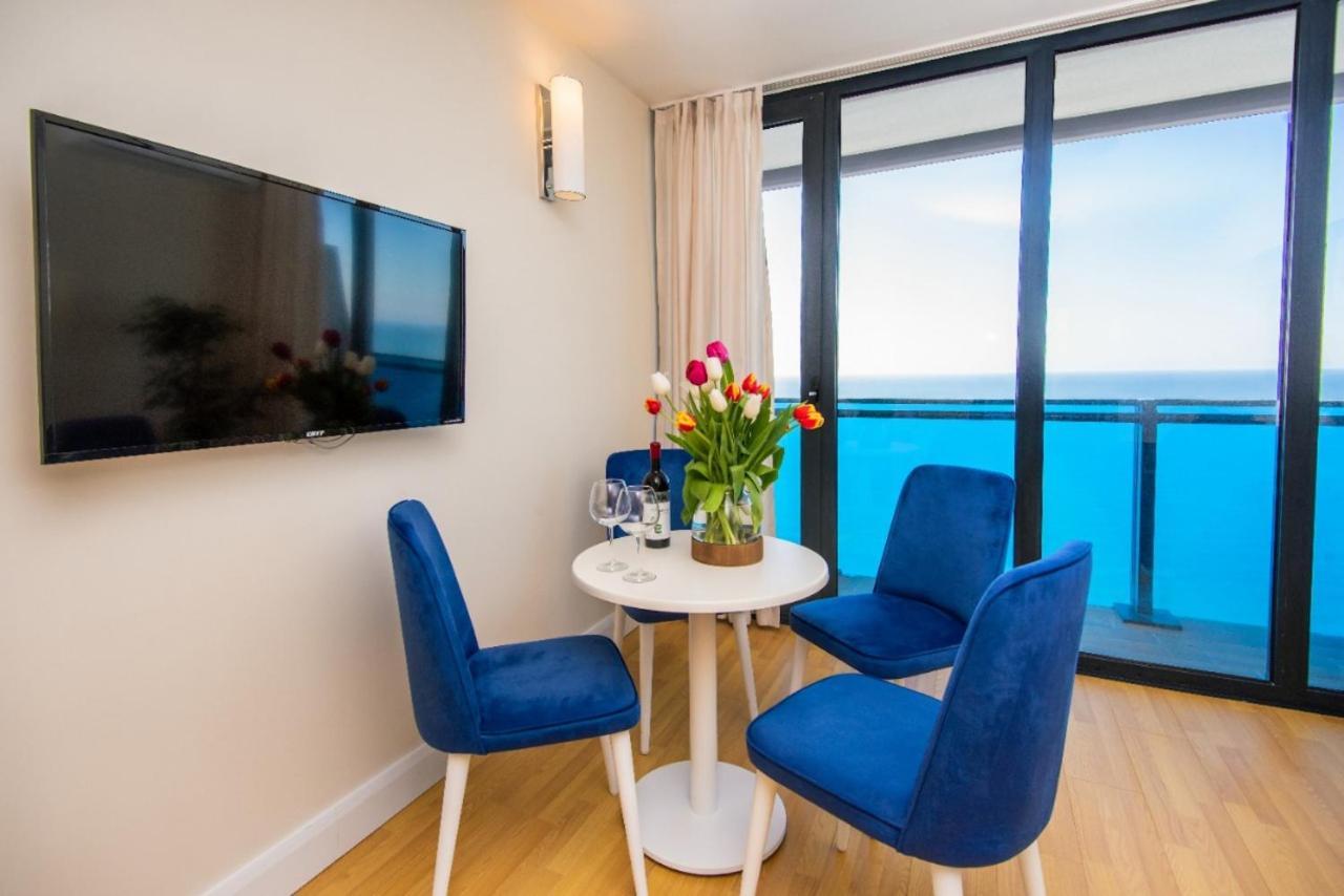 Orbi City Suite Sea View In Batumi Aparthotel Екстер'єр фото