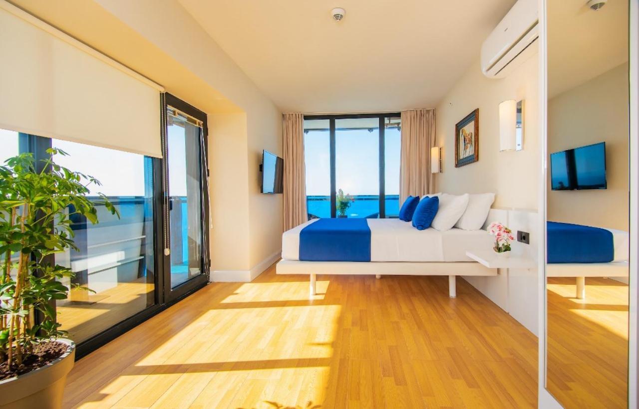Orbi City Suite Sea View In Batumi Aparthotel Екстер'єр фото